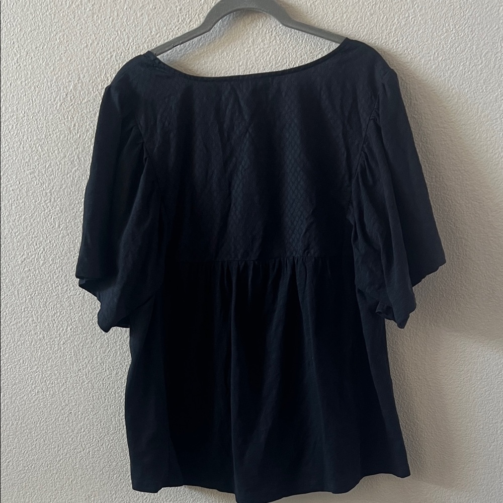 Knox Rose Black Top with Pink Embroidery - Picture 6 of 6